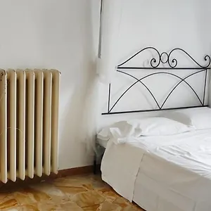 Urban Quarto em Acomodações Particulares